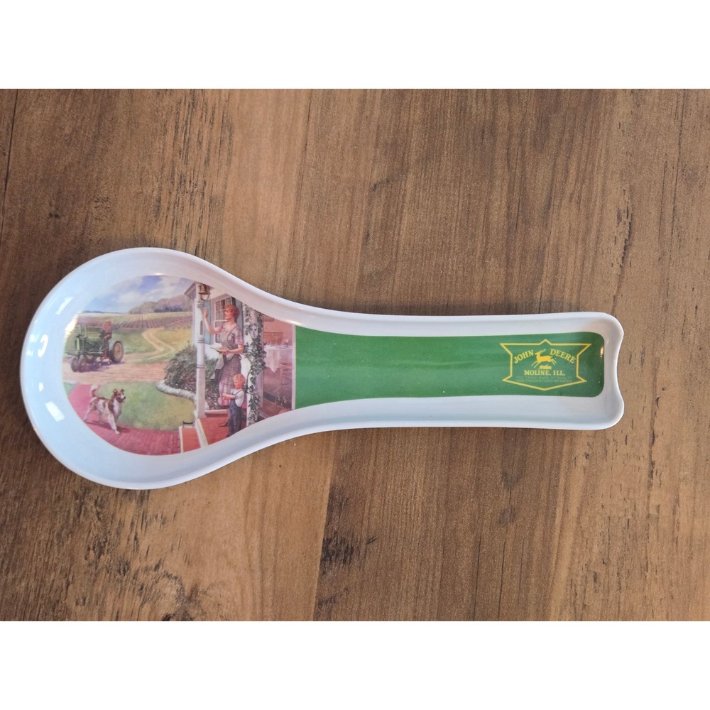 John Deere Spoon Rest Vintage Farm Scene Moline ILL Logo Green White New